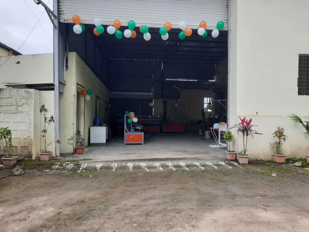 Prakash Industries Pune assembly workshop interior showing chain link machine fabrication